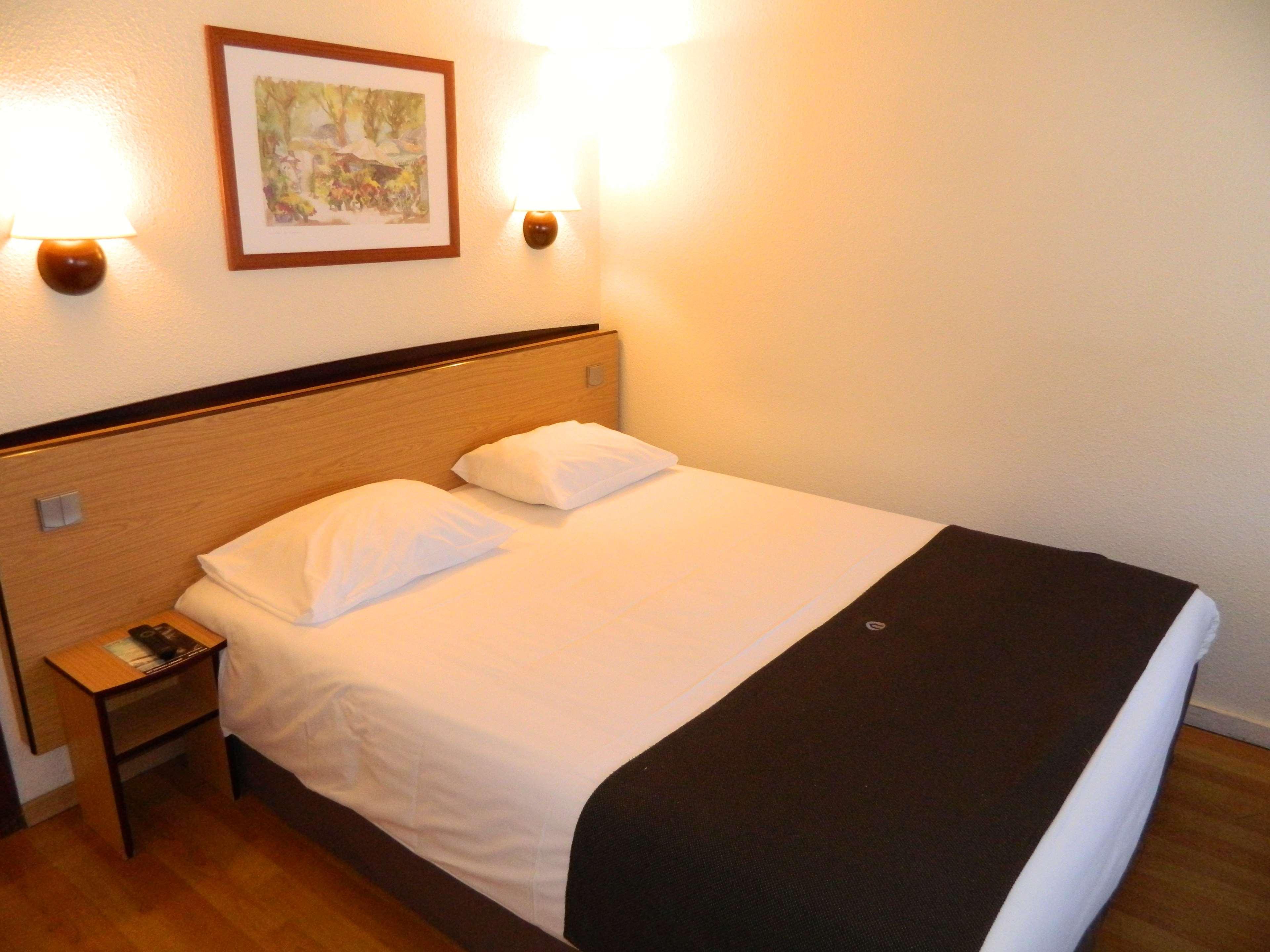 Campanile Epernay - Dizy 51530 Hotel Buitenkant foto