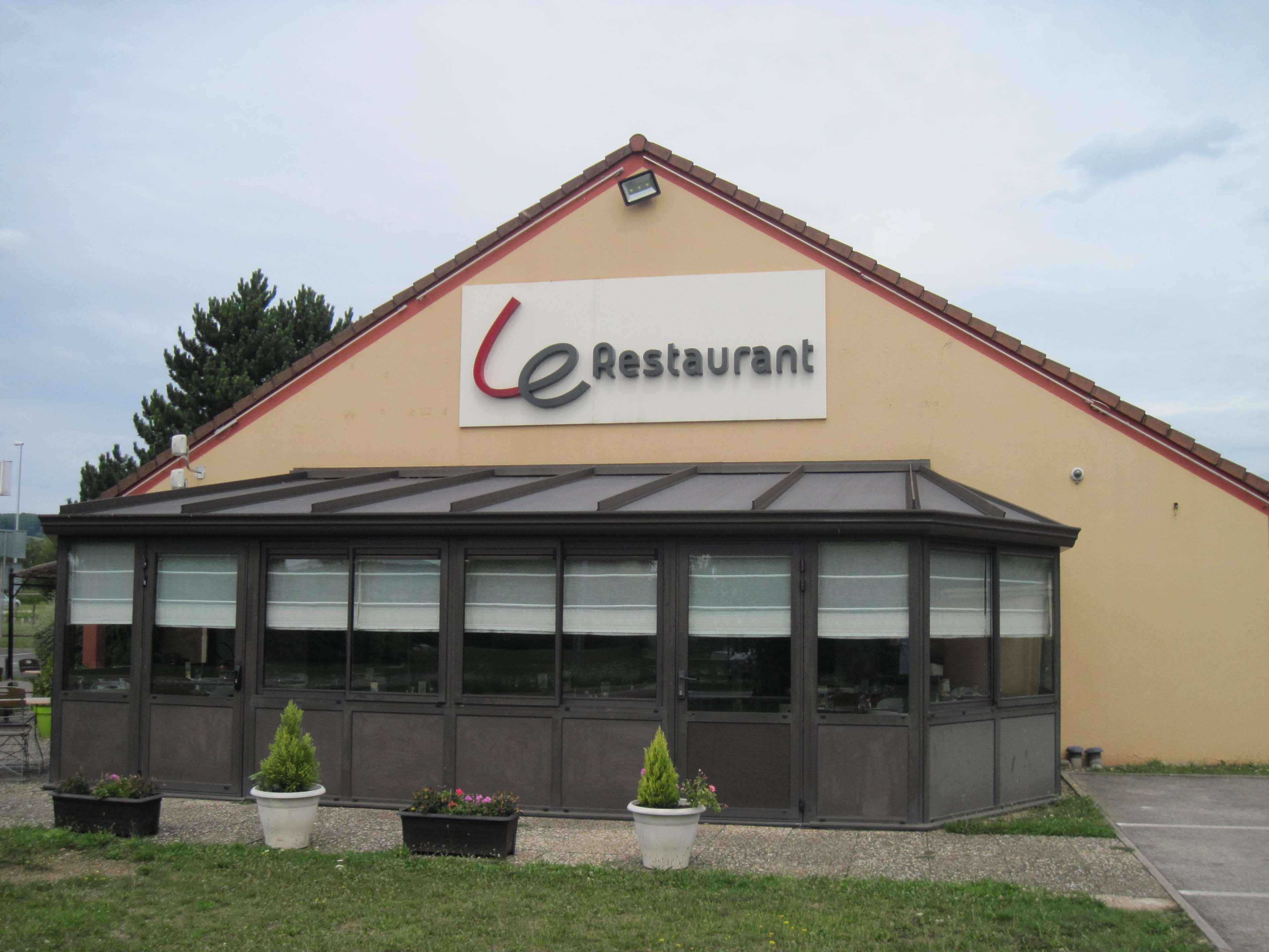 Campanile Epernay - Dizy 51530 Hotel Buitenkant foto