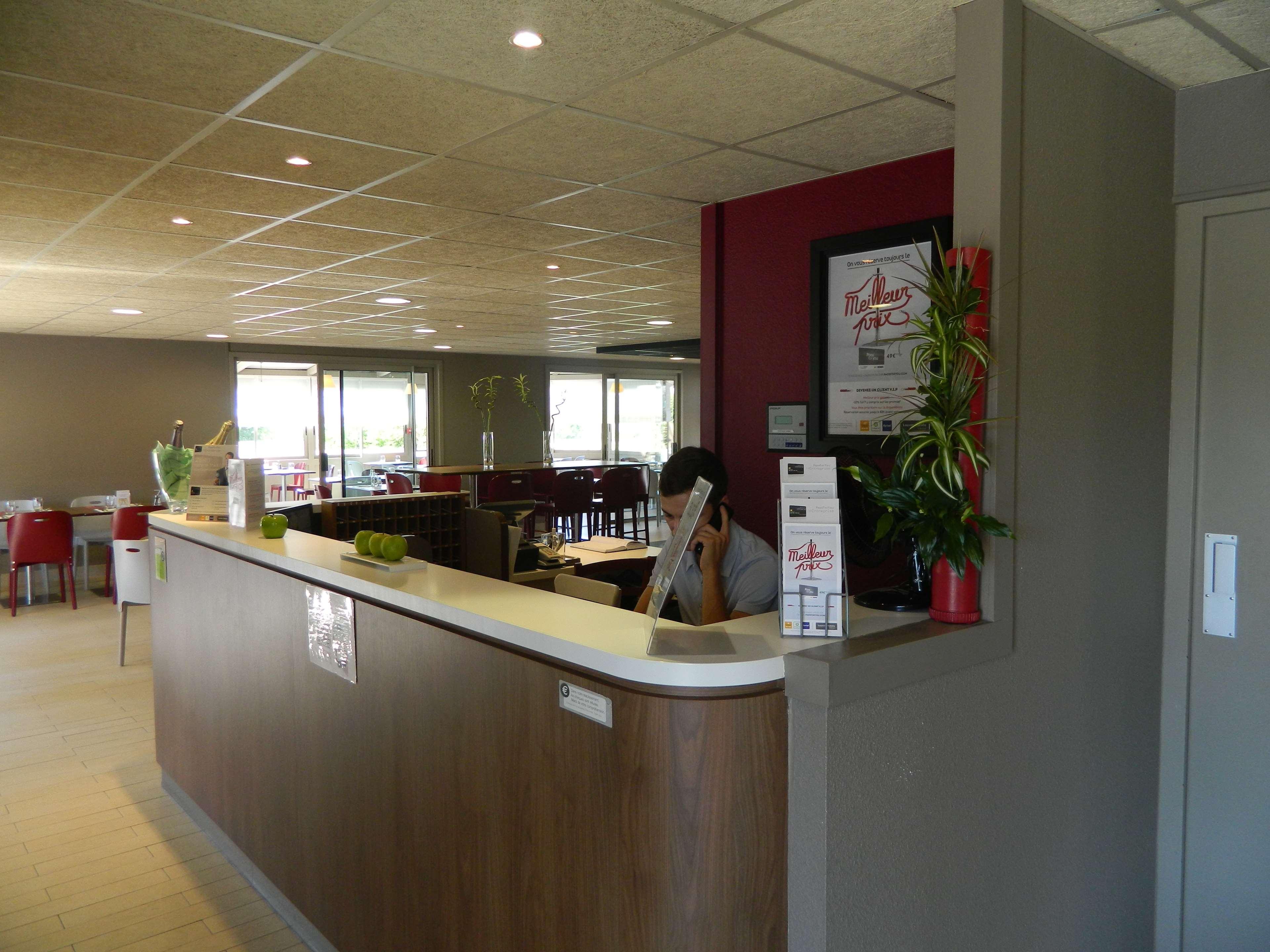 Campanile Epernay - Dizy 51530 Hotel Buitenkant foto