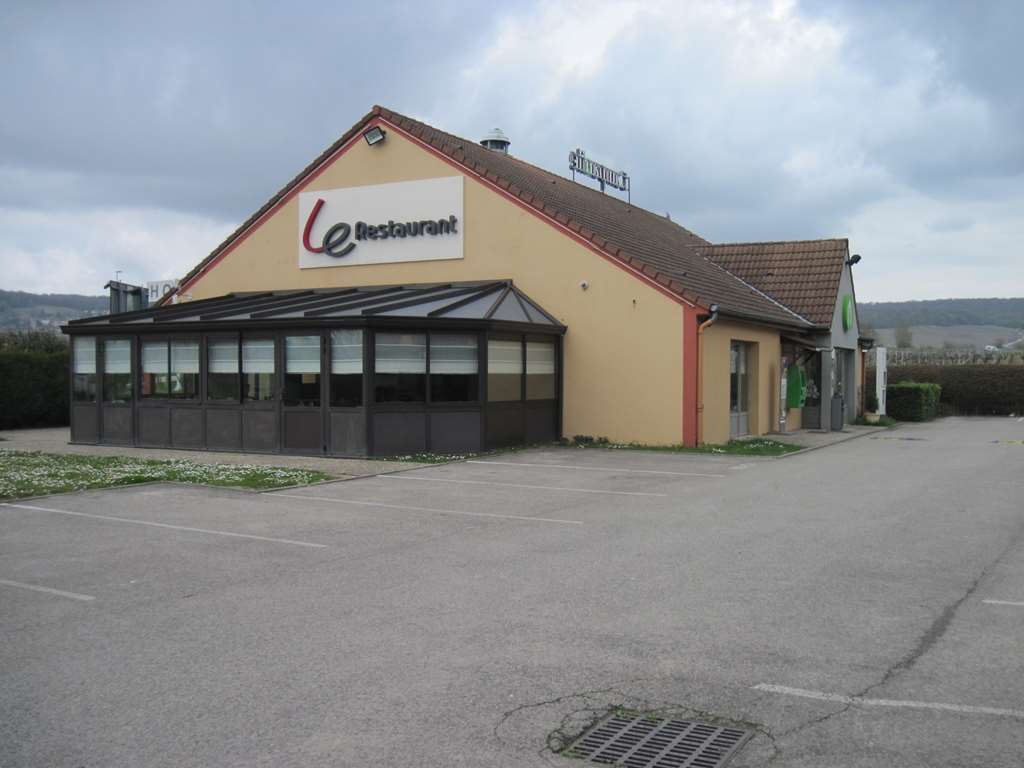 Campanile Epernay - Dizy 51530 Hotel Buitenkant foto